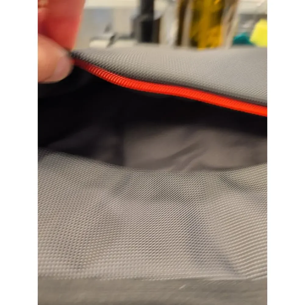 Lenovo ThinkPad Professional Slim Topload Case 14